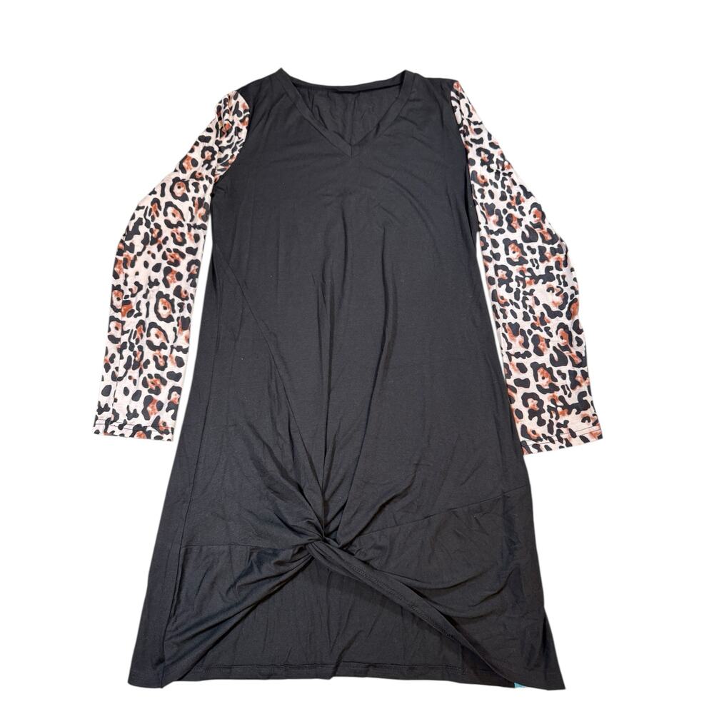 Cupshe Sz M Black Leopard Long Sleeve Dress NWT Twist Hem V-Neck